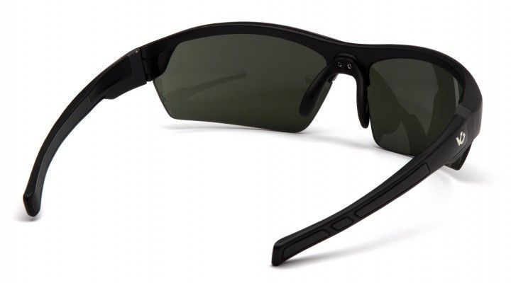 Окуляри поляризаційні (захисні) Venture Gear Tensaw Polarized (forest gray) чорно-зелені 3ТЕНС-21П фото Окуляри поляризаційні (захисні) Venture Gear Tensaw Polarized (forest gray) чорно-зелені 3ТЕНС-21П фото