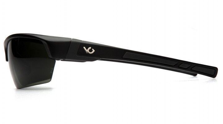 Окуляри поляризаційні (захисні) Venture Gear Tensaw Polarized (forest gray) чорно-зелені 3ТЕНС-21П фото Окуляри поляризаційні (захисні) Venture Gear Tensaw Polarized (forest gray) чорно-зелені 3ТЕНС-21П фото